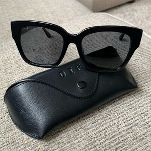 DIFF EYEWEAR Bella II Polarized Sunglasses Black Excellent